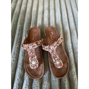 Seashell Sandals Size 7.5 Y2K 00